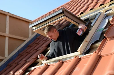 Pose de fenêtres de toit Velux à Dénestanville